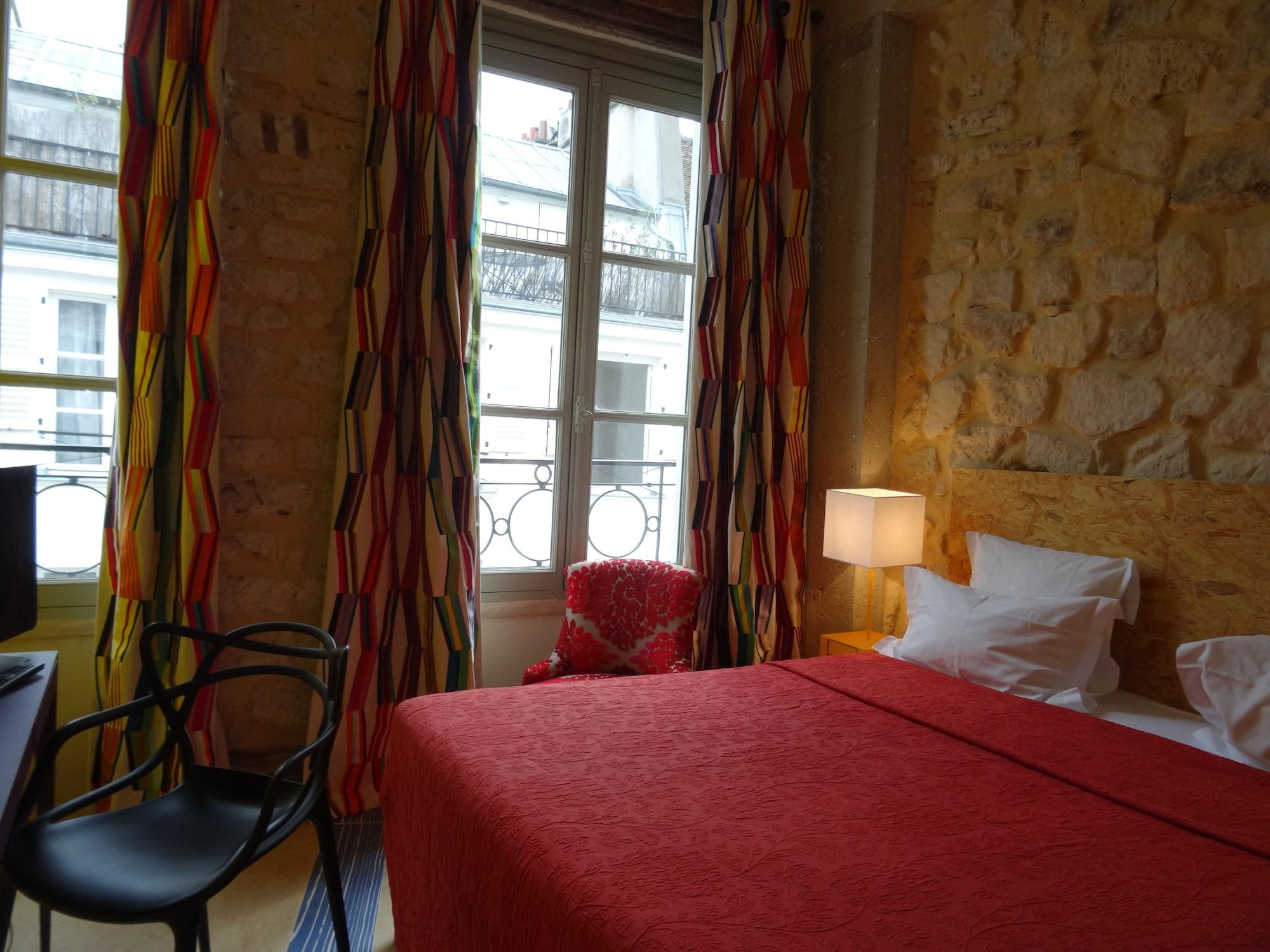 Hotel Du Prince De Conti Париж Екстериор снимка